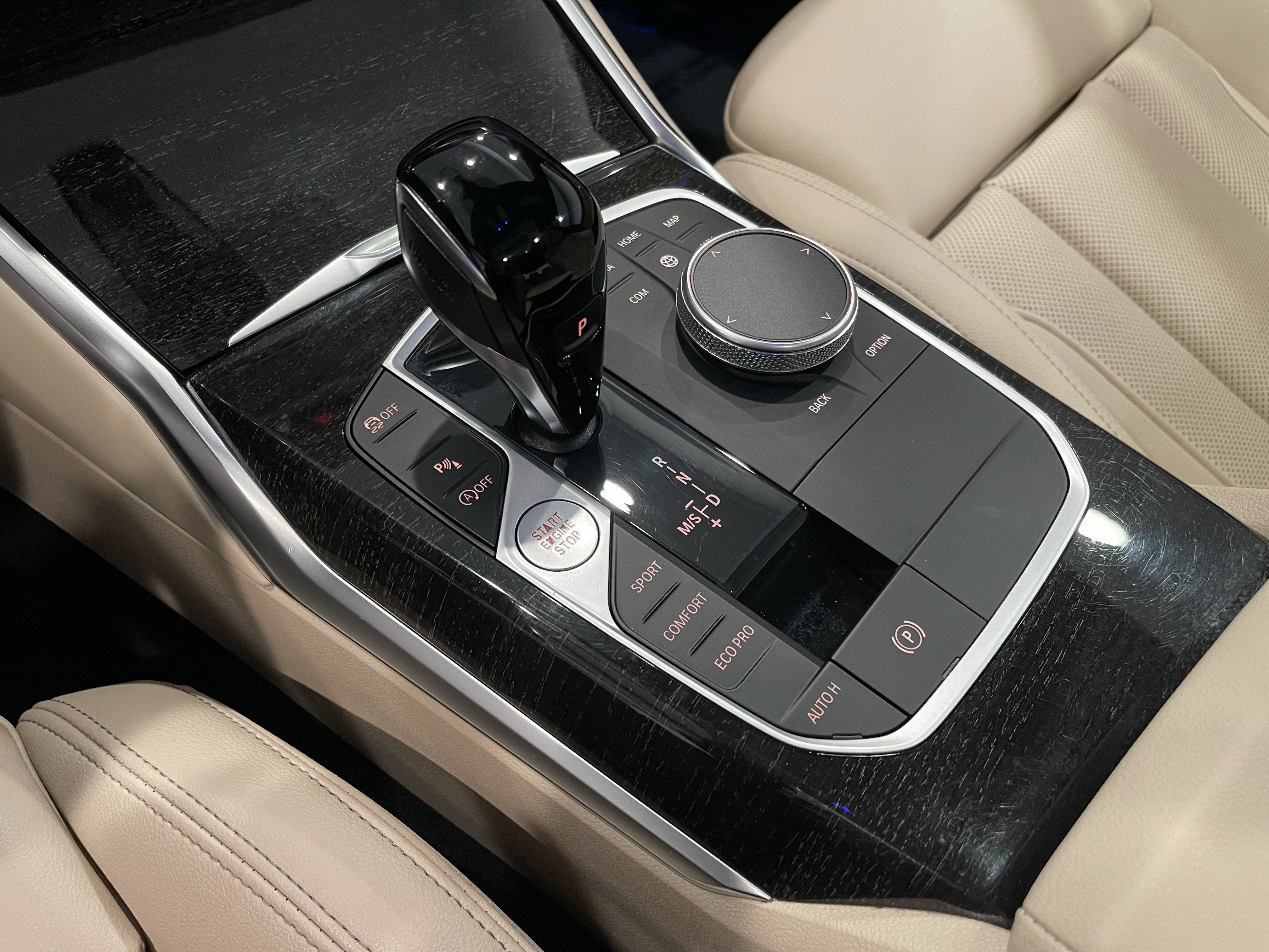 Used 2022 BMW 330i xDrive Sedan w/ Premium Package 2 image 18