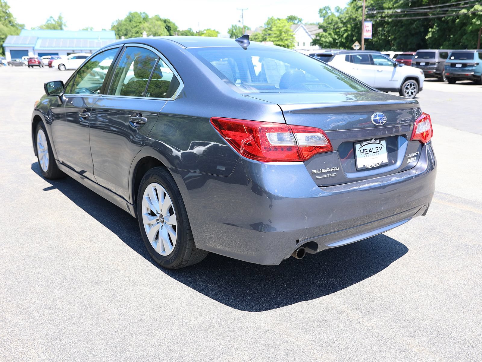 Used 2017 Subaru Legacy 2.5i Premium AWD/4WD image 5