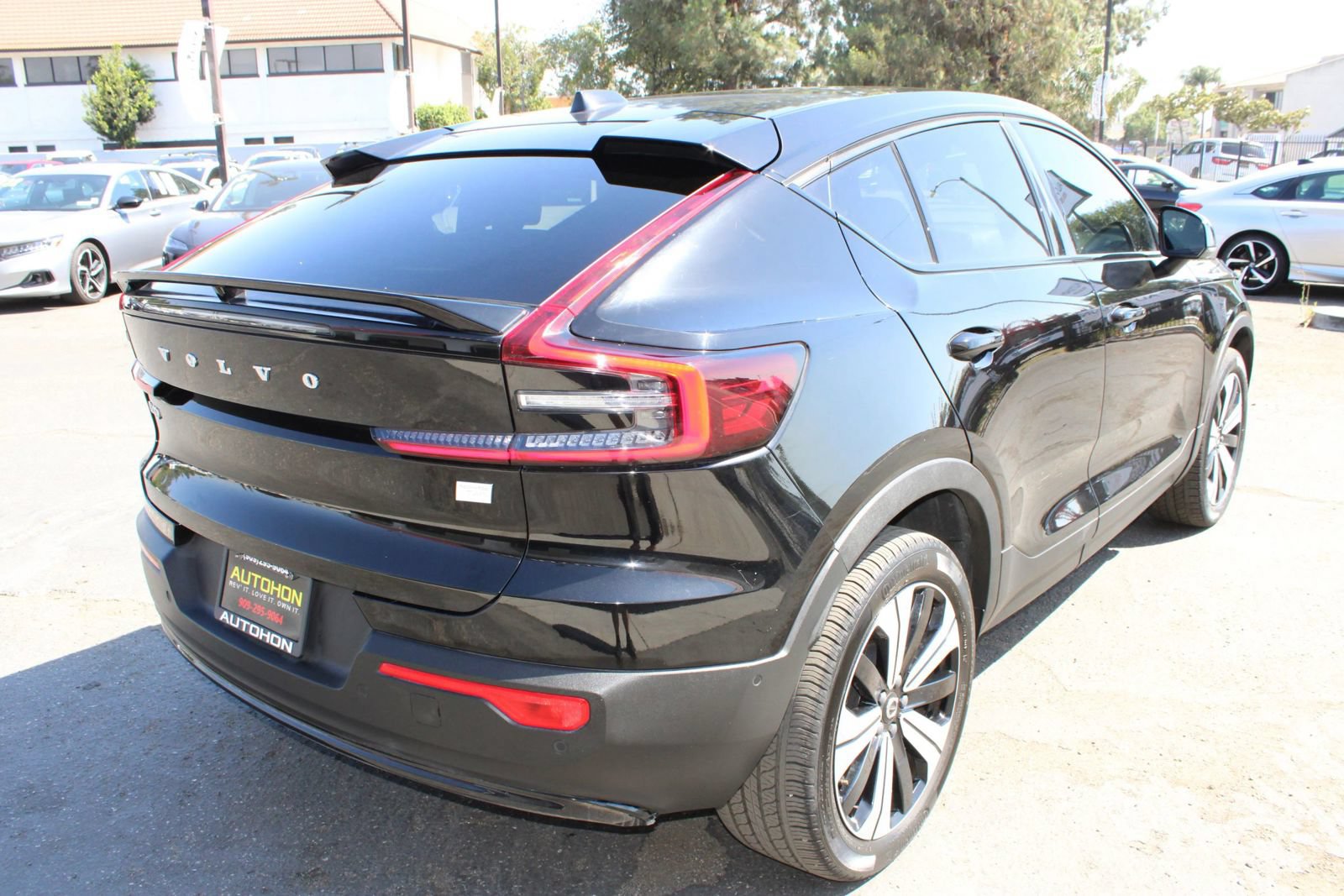 Used 2023 Volvo C40 P8 Recharge Plus w/ Protection Package Premier AWD/4WD image 36