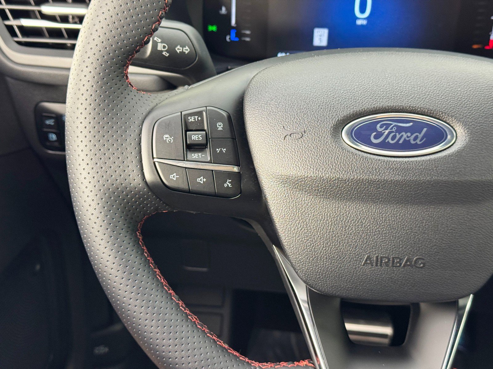 Used 2024 Ford Escape ST-Line Select w/ Tech Pack #1 image 18