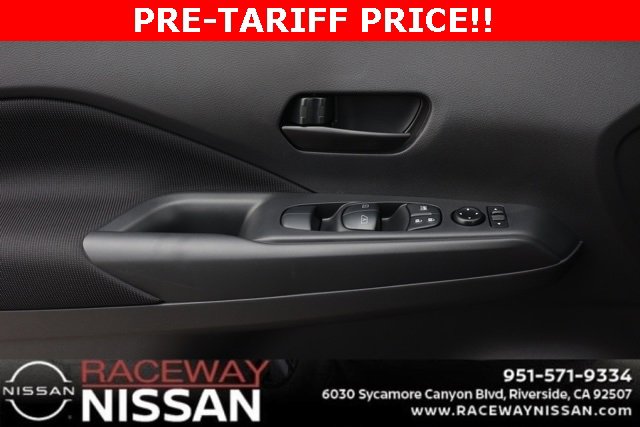 New 2025 Nissan Kicks Play S image 24