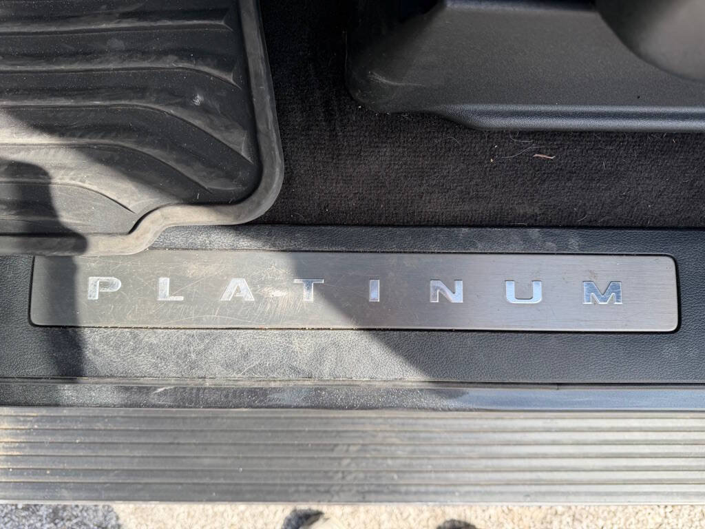 Used 2018 Ford F150 Platinum w/ Equipment Group 701A Luxury AWD/4WD image 23