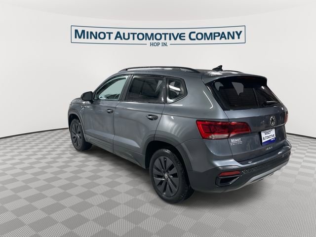 Used 2023 Volkswagen Taos S w/ Driver Assistance Package image 6
