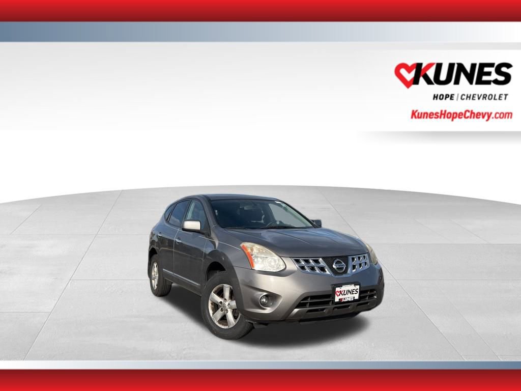 Used 2013 Nissan Rogue S w/ Special Edition Pkg