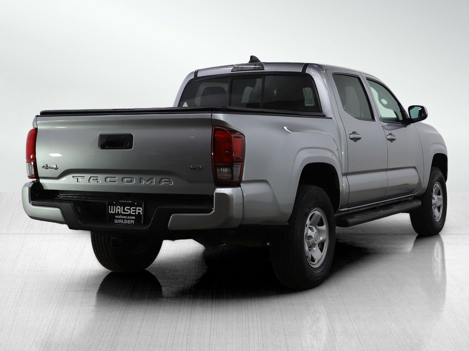 Used 2022 Toyota Tacoma SR image 6