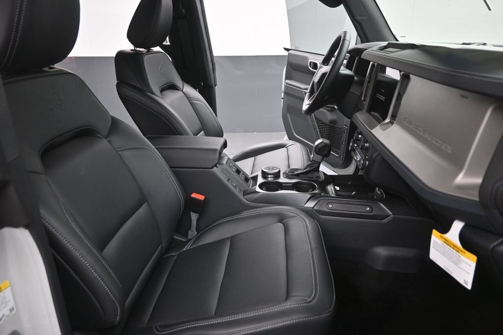 New 2026 Ford Bronco Outer Banks AWD/4WD image 27