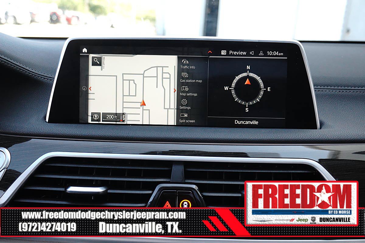 Used 2021 BMW 740i w/ Premium Package RWD image 21