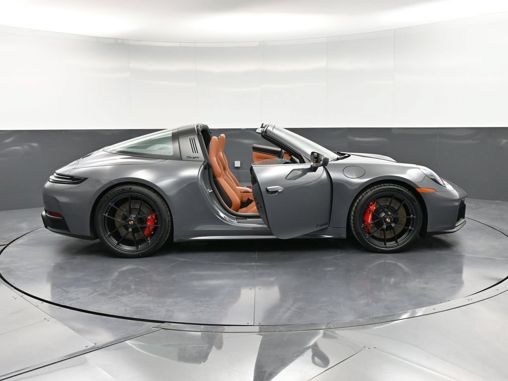 New 2026 Porsche 911 Targa 4 GTS AWD/4WD image 38