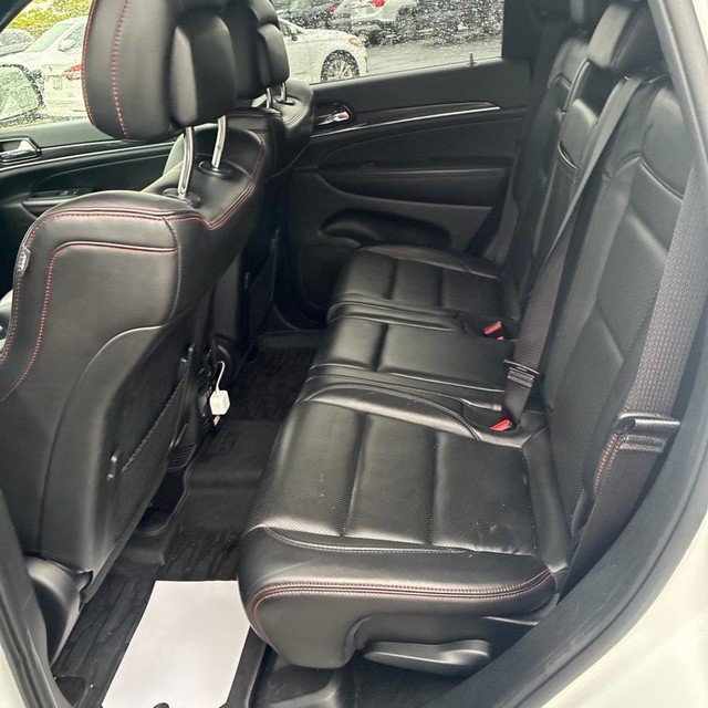 Used 2019 Jeep Grand Cherokee Trailhawk w/ Trailhawk Luxury Group AWD/4WD image 11