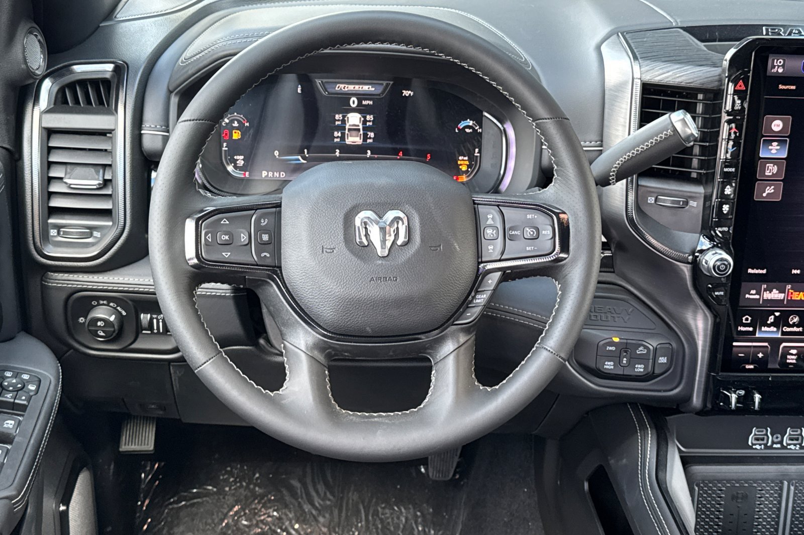 New 2027 RAM 1500 Laramie w/ Night Edition AWD/4WD image 13