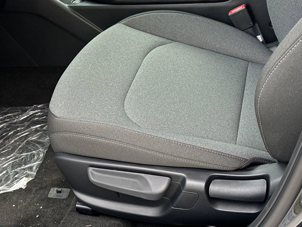 New 2025 Kia K4 LXS image 19