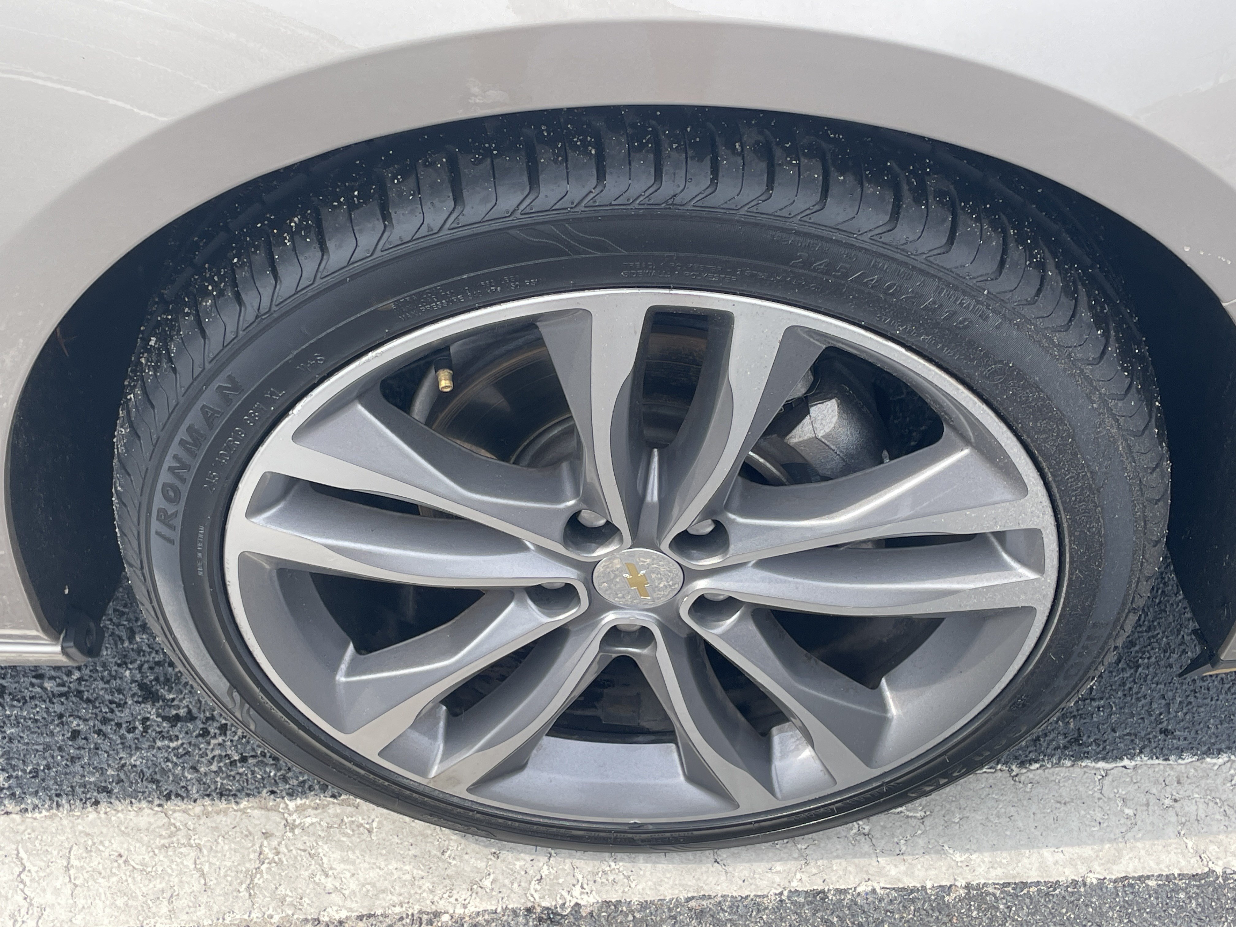 Used 2024 Chevrolet Malibu LT FWD image 13
