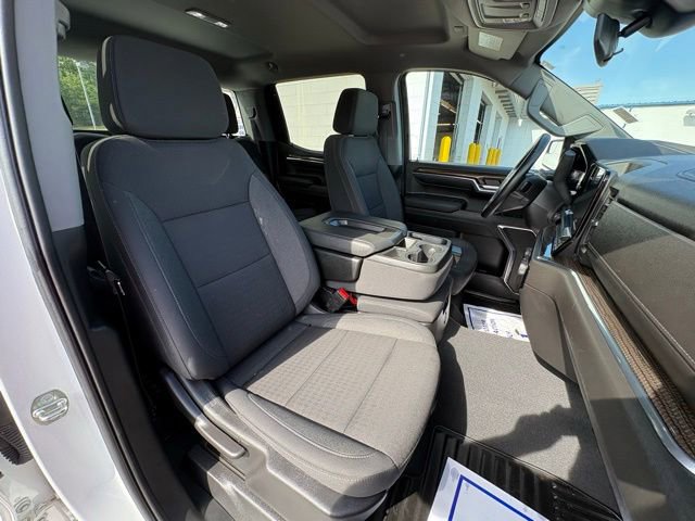 Used 2023 Chevrolet Silverado 1500 LT AWD/4WD image 25