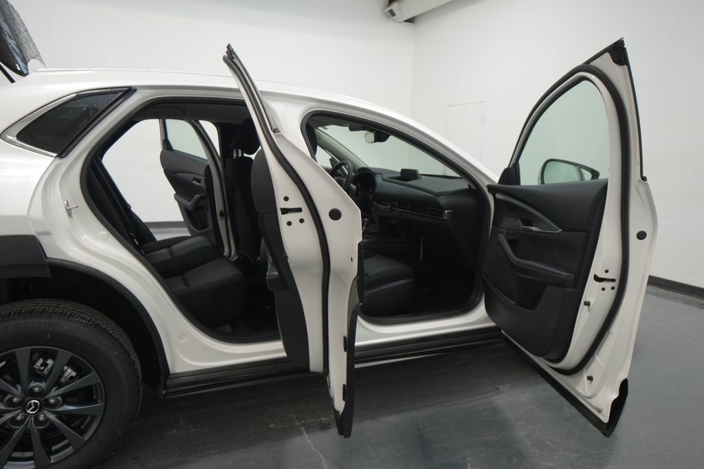 New 2025 MAZDA CX-30 AWD 2.5 S image 24