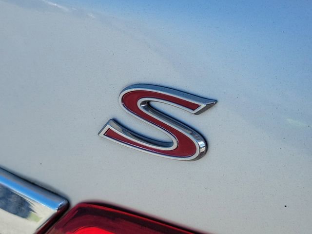 Used 2012 Toyota Corolla S image 8