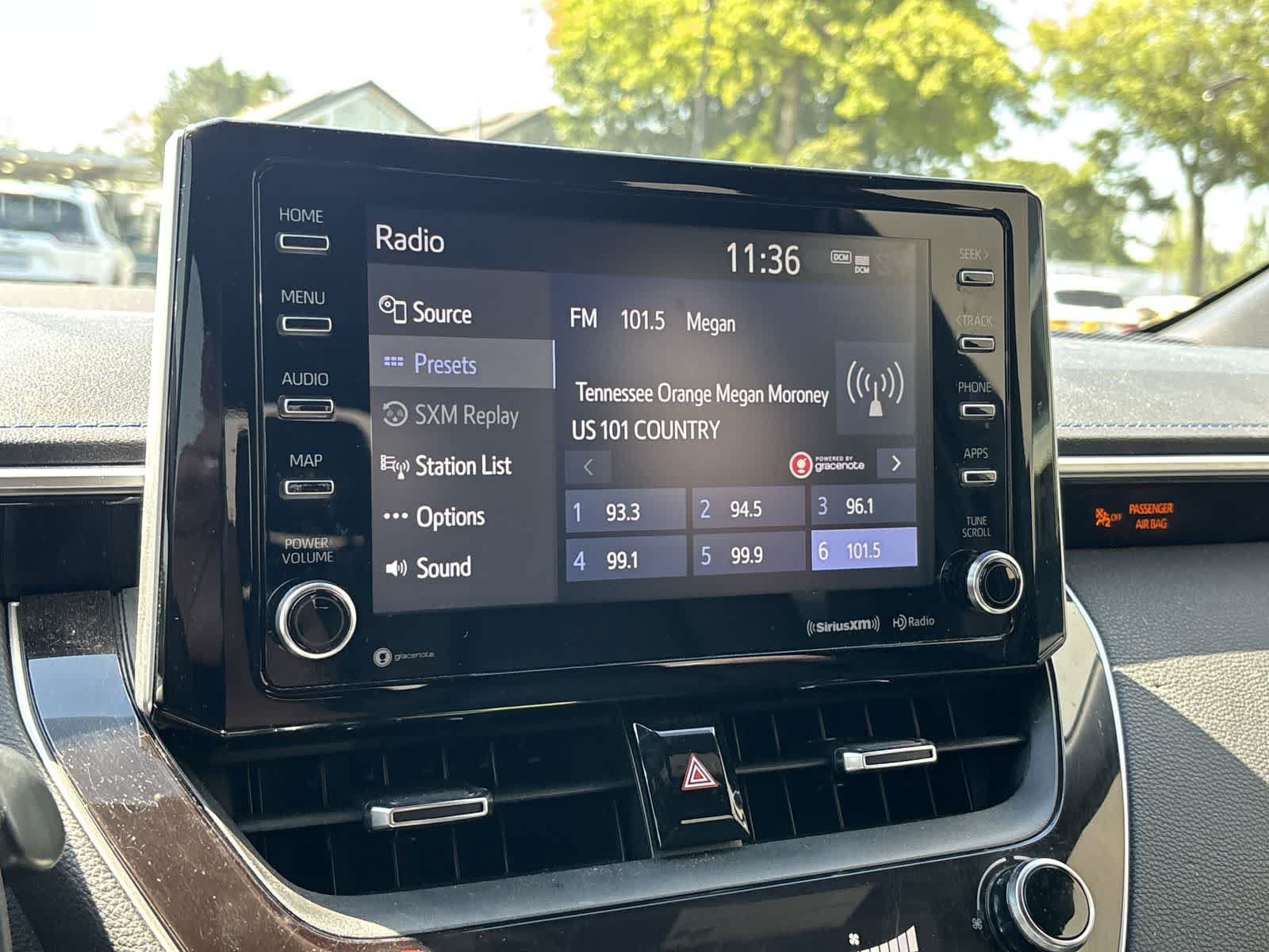 Used 2020 Toyota Corolla XSE FWD image 13