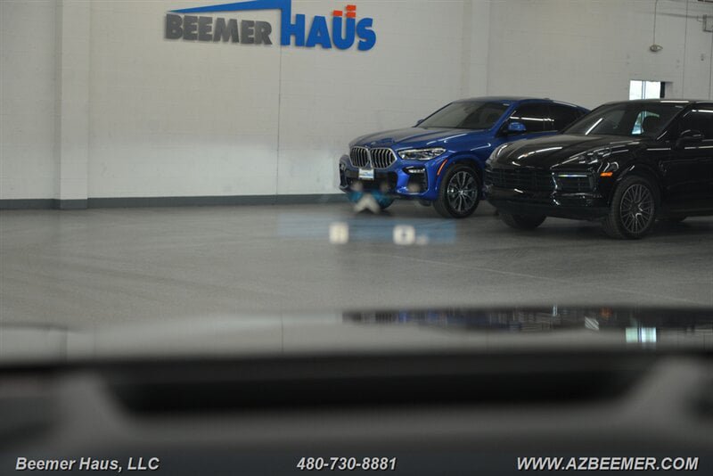 Used 2023 BMW XM w/ M Driver's Package AWD/4WD image 56