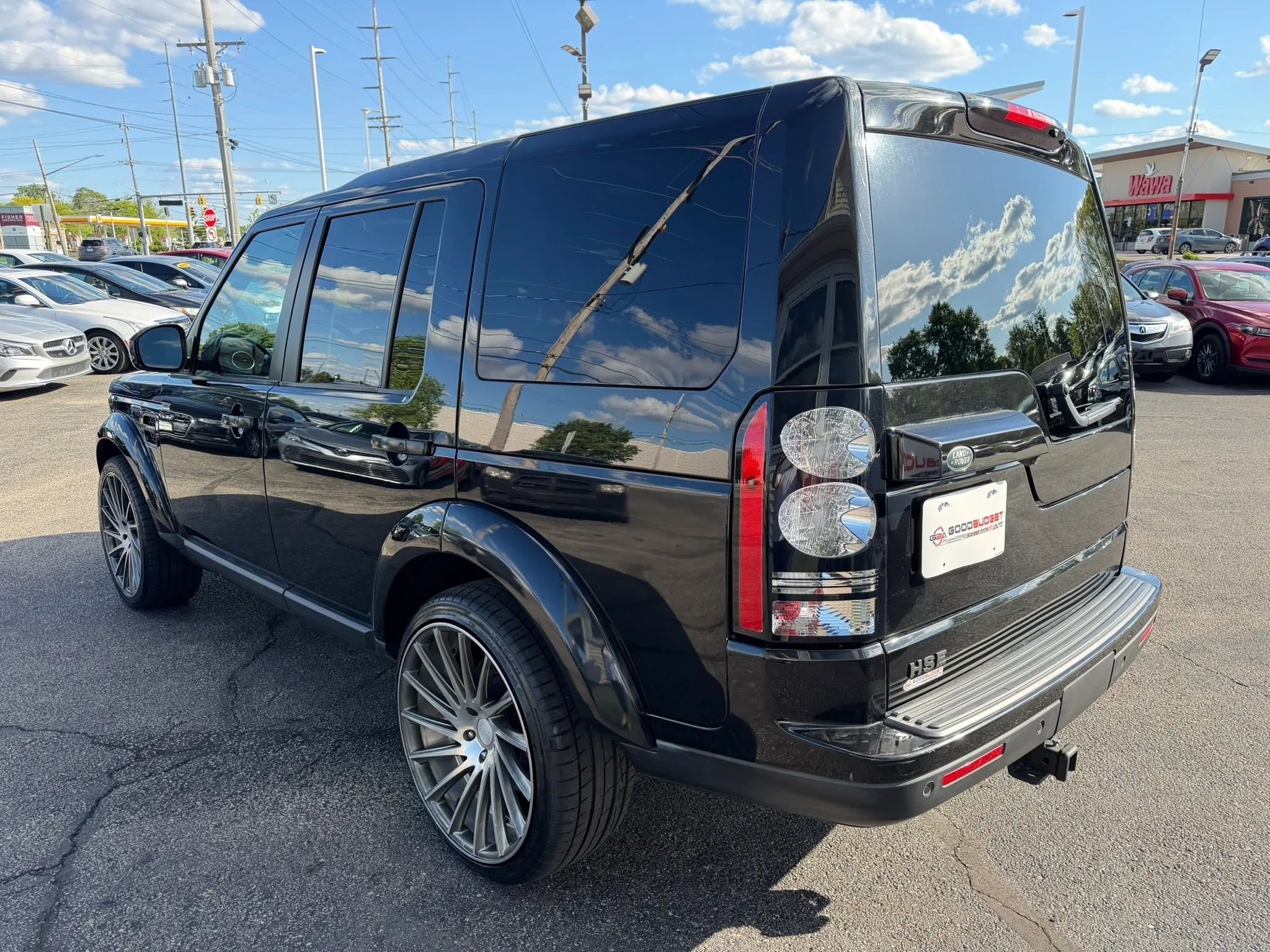 Used 2016 Land Rover LR4 HSE Silver Edition AWD/4WD image 3