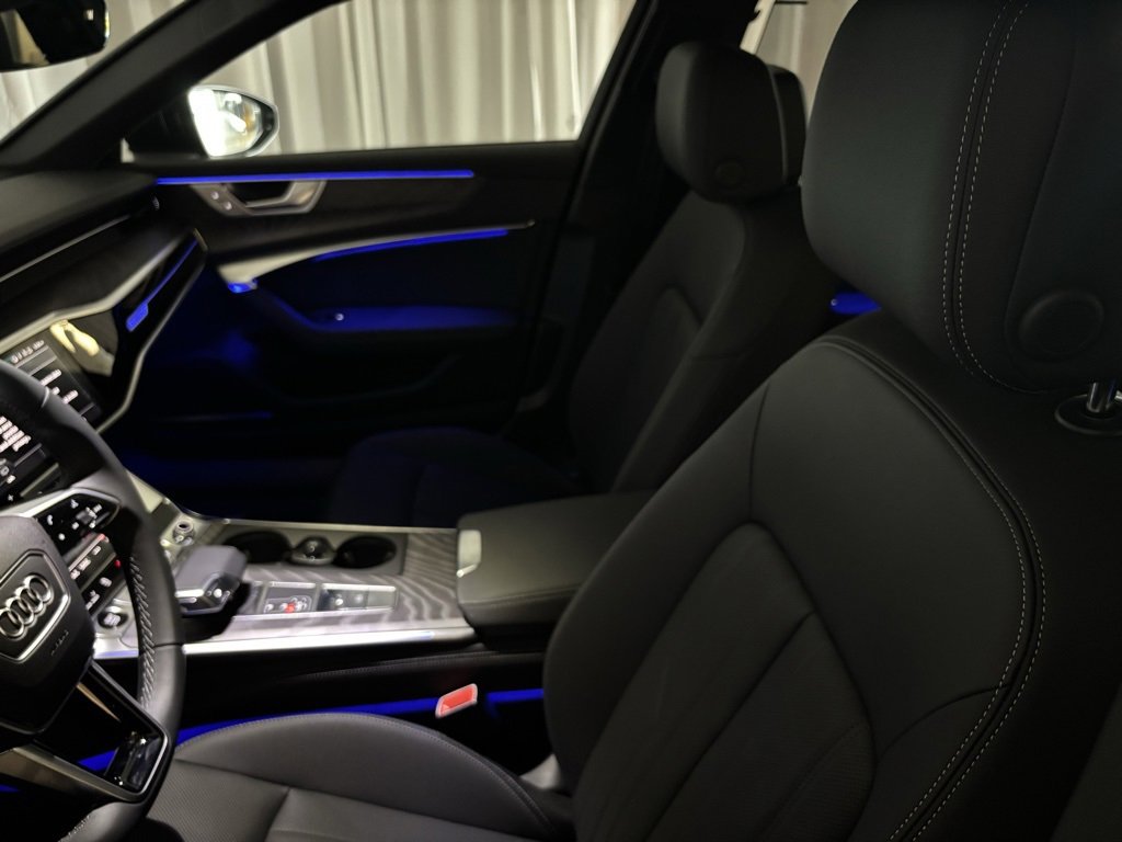 New 2025 Audi A6 Premium Plus image 10