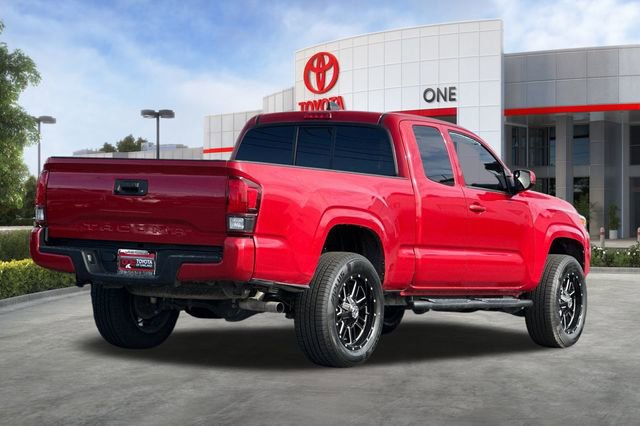Used 2022 Toyota Tacoma SR w/ SR Convenience Package image 4