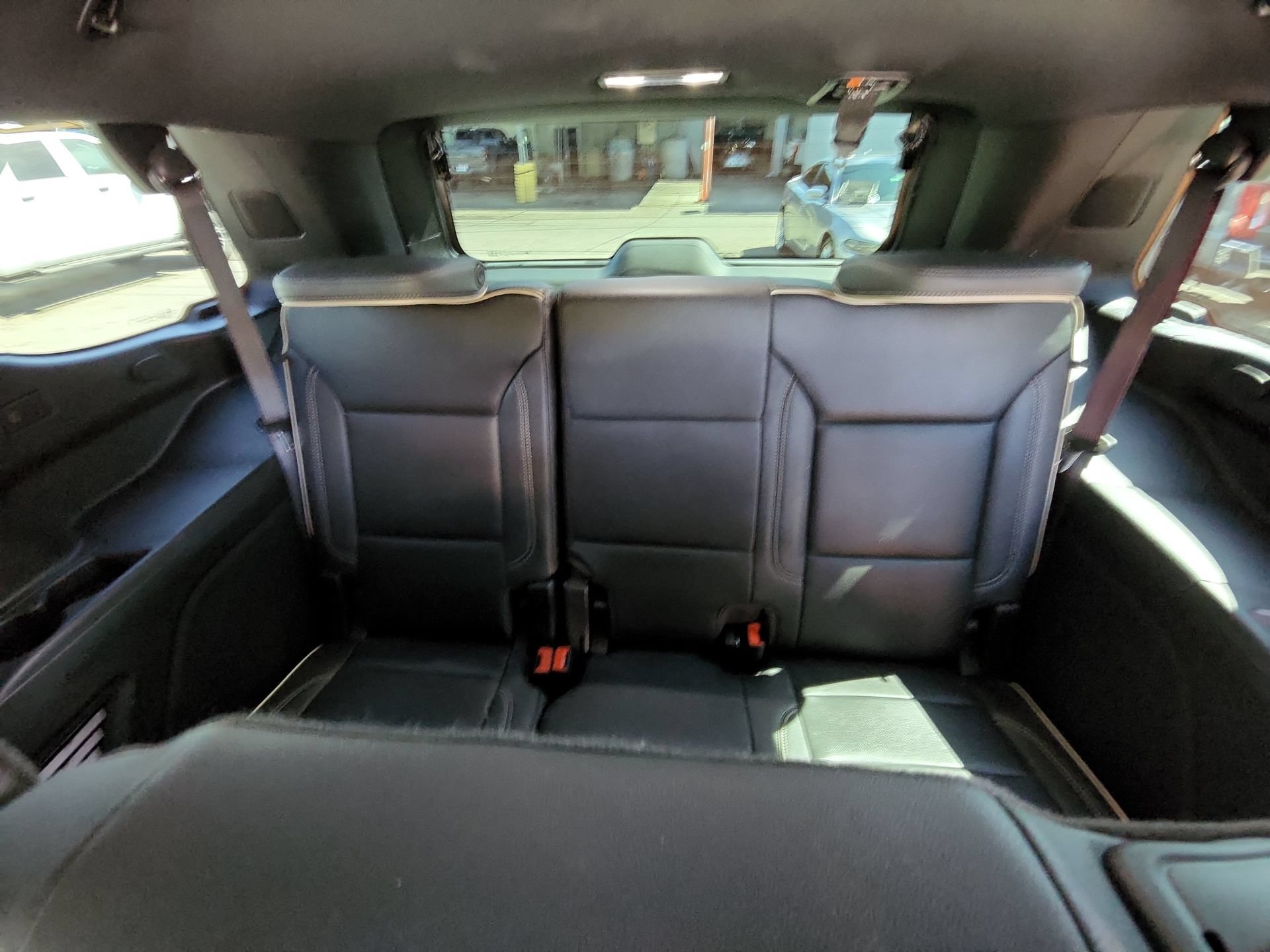 Used 2025 GMC Yukon Elevation AWD/4WD image 25
