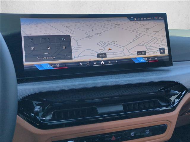 New 2026 BMW 330i xDrive Sedan w/ M Sport Package AWD/4WD image 14