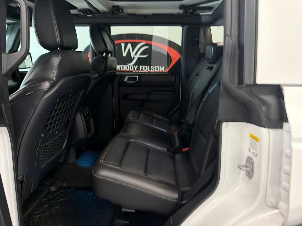Used 2025 Ford Bronco Badlands AWD/4WD image 13