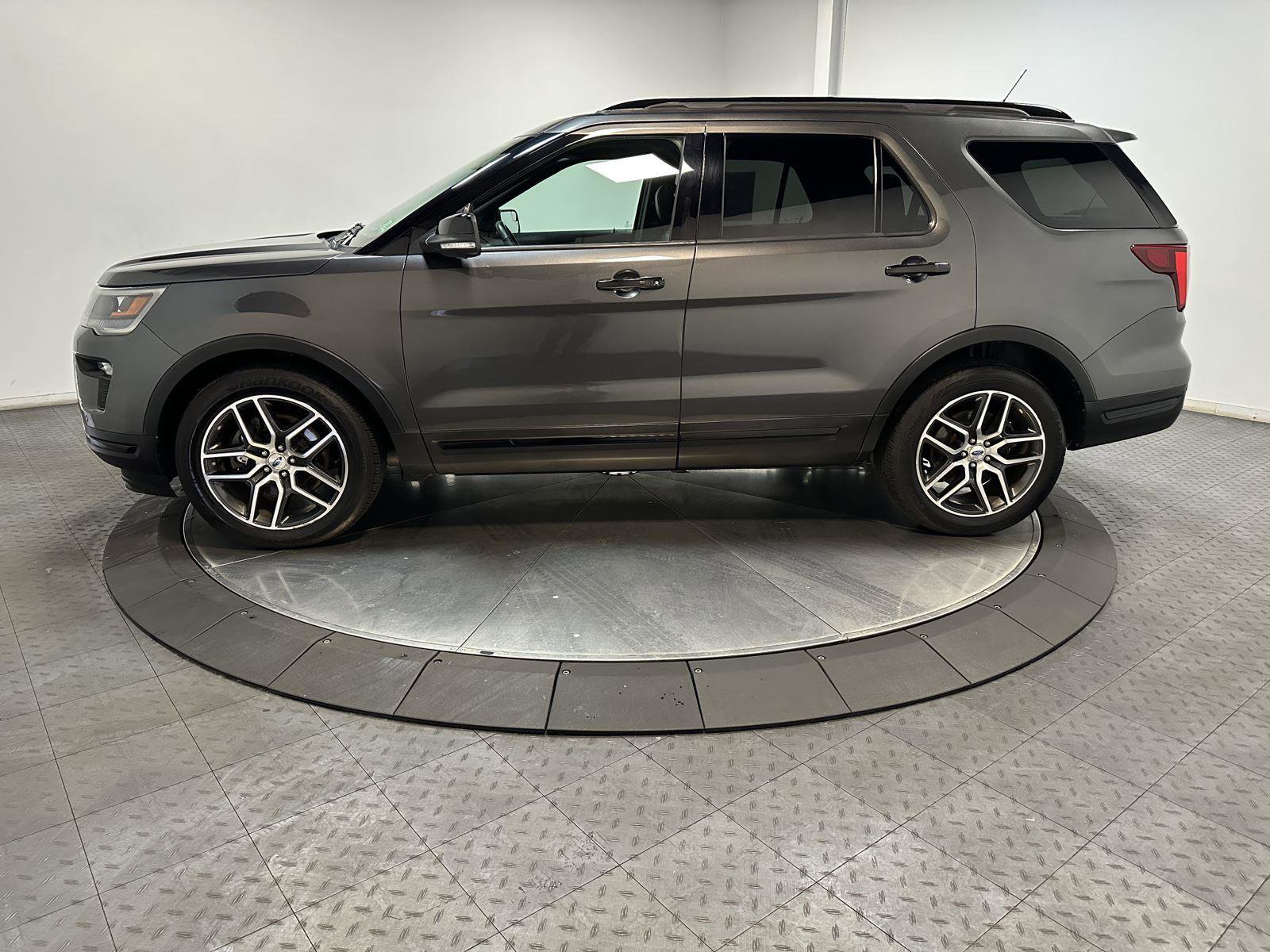 Used 2018 Ford Explorer Sport image 8