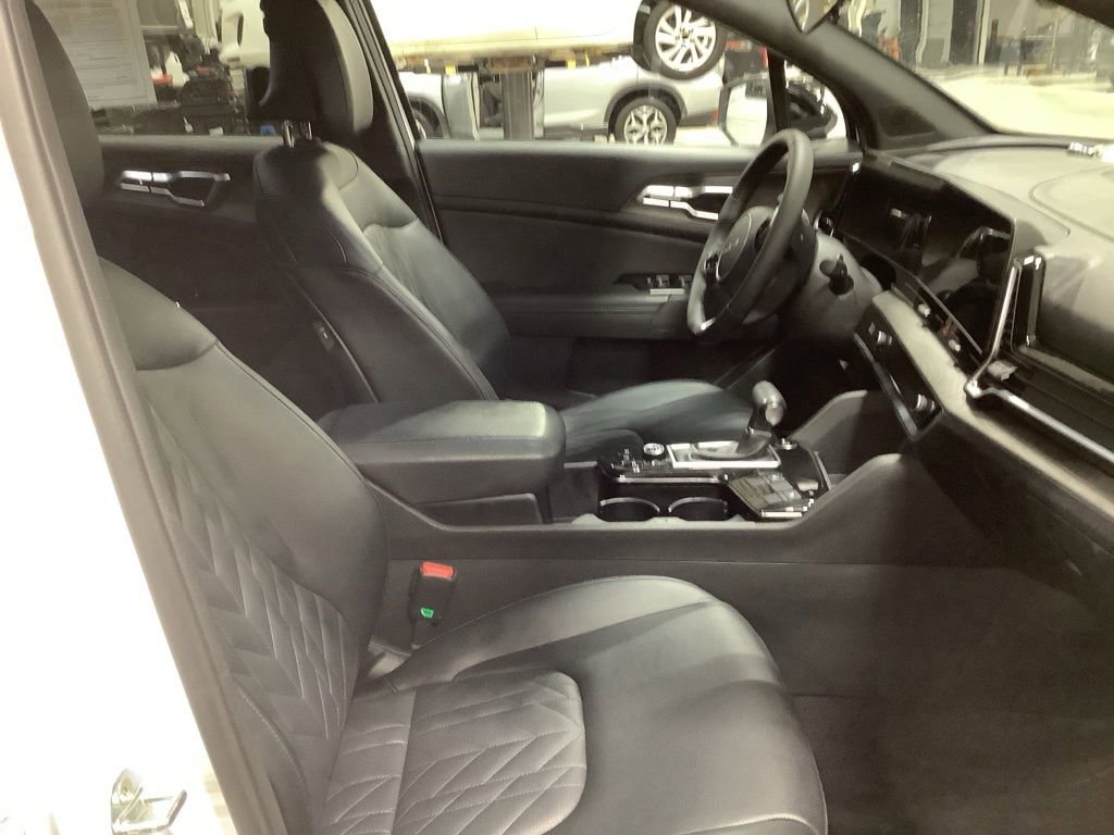 Certified 2023 Kia Sportage X-Line w/ X-Line Premium Package image 26