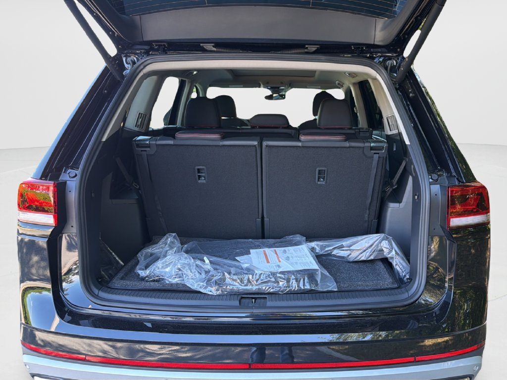 New 2026 Volkswagen Atlas Peak Edition AWD/4WD image 9