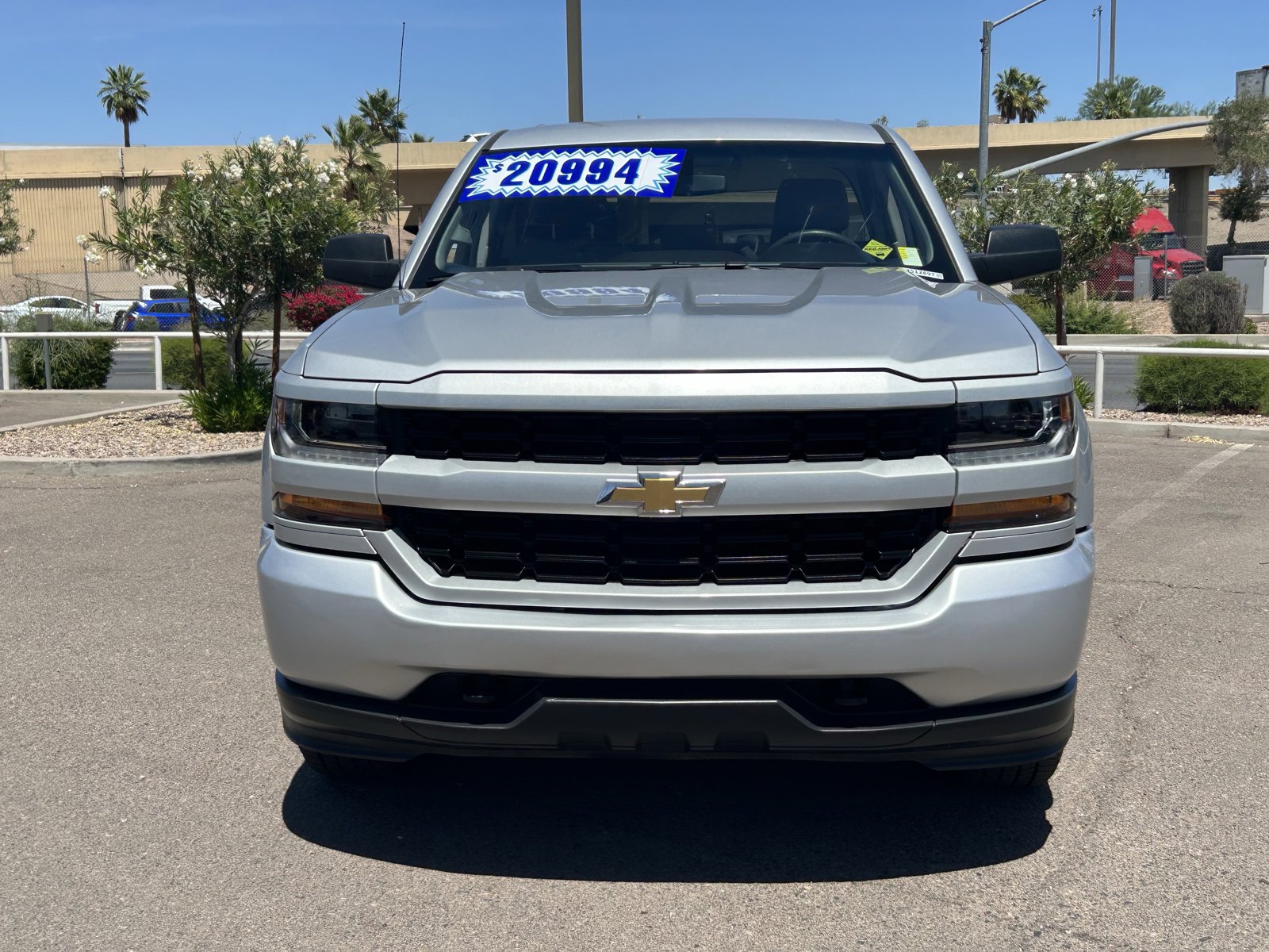 Used 2018 Chevrolet Silverado 1500 Custom RWD image 8
