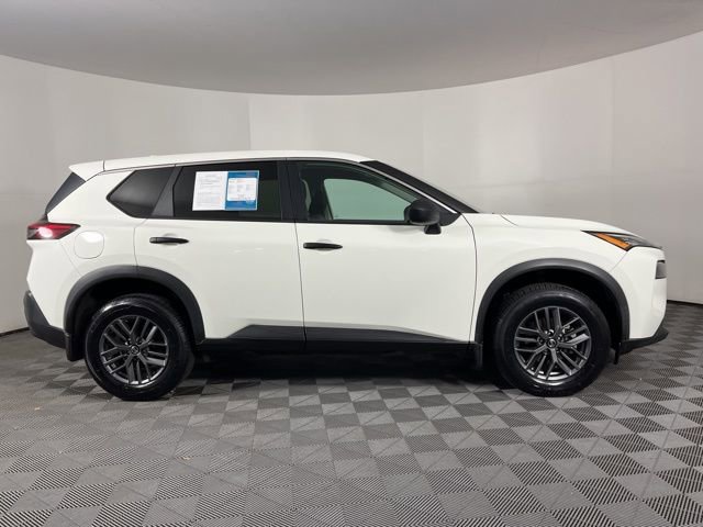 Used 2021 Nissan Rogue S image 11