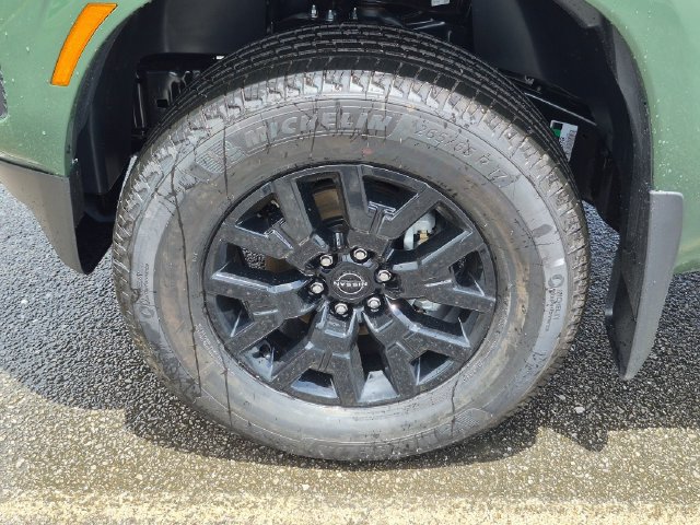 New 2026 Nissan Frontier SV w/ Tow Package AWD/4WD image 11