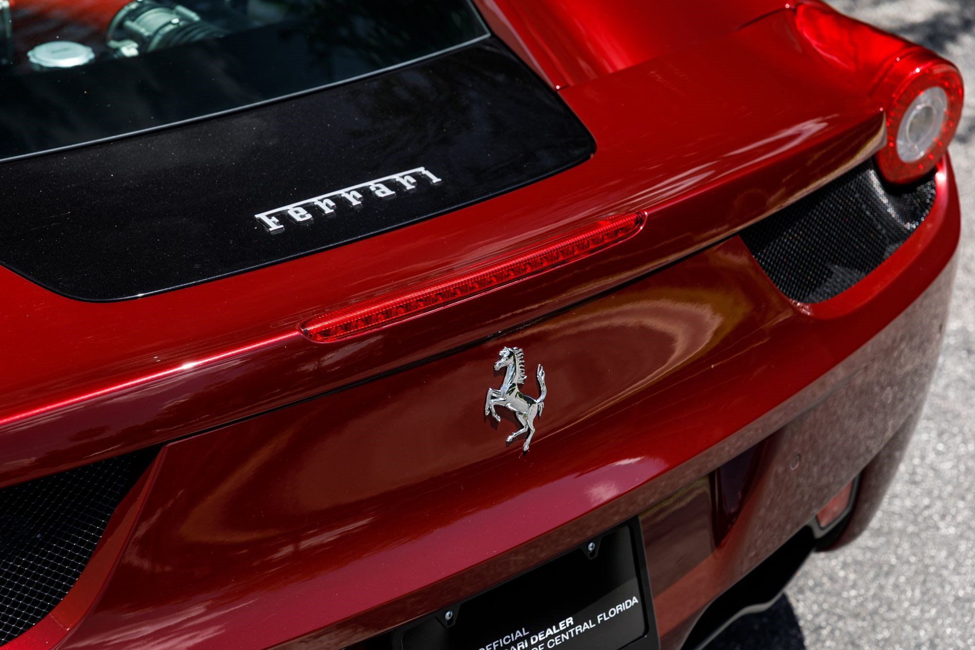 Used 2011 Ferrari 458 Italia Coupe RWD image 36