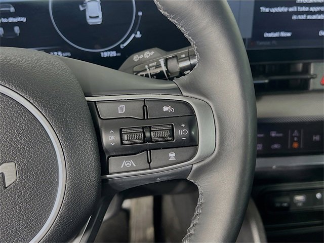 Used 2024 Kia Sportage SX image 17