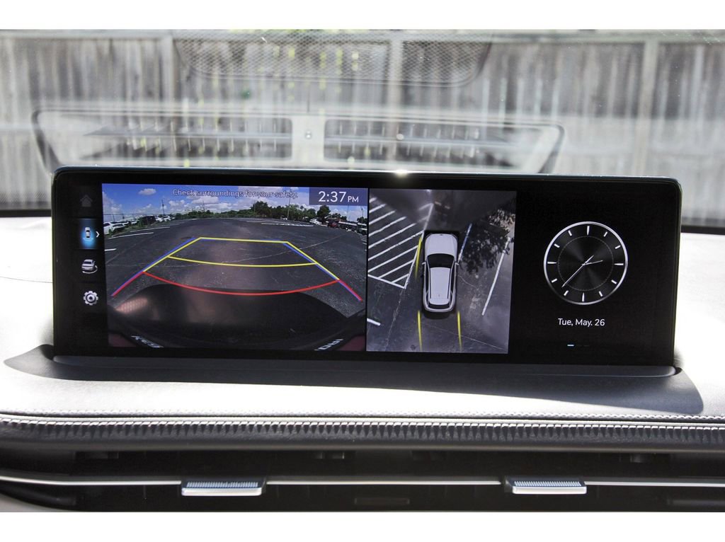 Used 2022 Genesis GV70 3.5T Sport w/ Sport Advanced Package AWD/4WD image 28