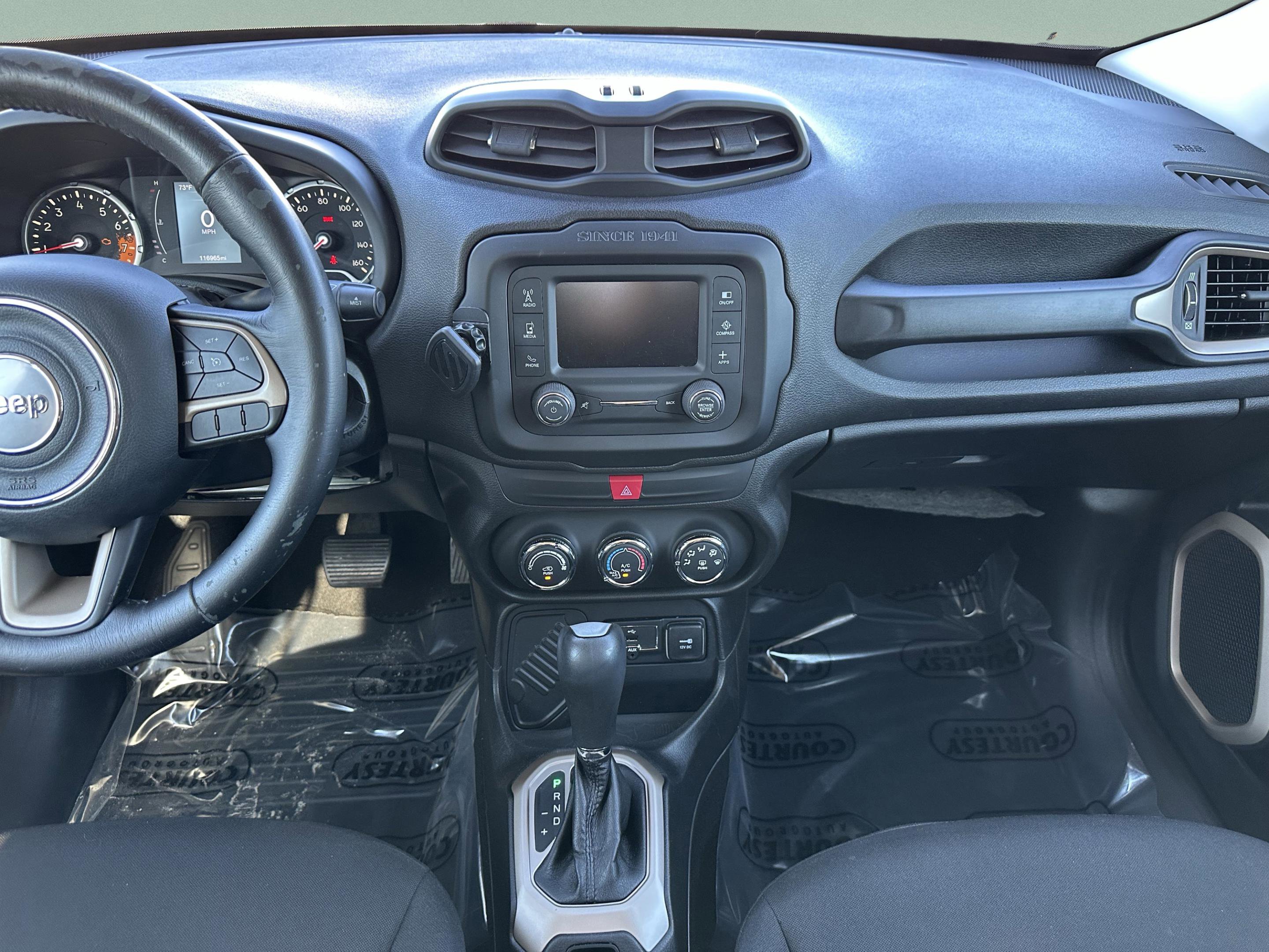 Used 2017 Jeep Renegade Latitude image 12