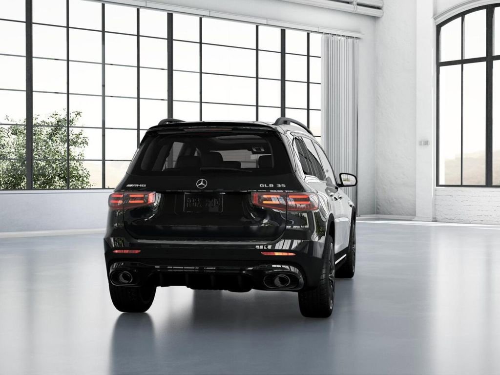 New 2026 Mercedes-Benz GLB 35 AMG 4MATIC image 24