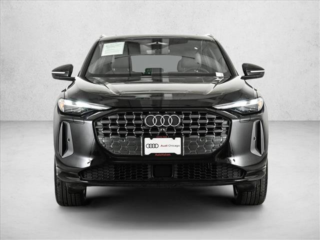 Certified 2025 Audi Q5 Premium w/ Convenience Package image 2