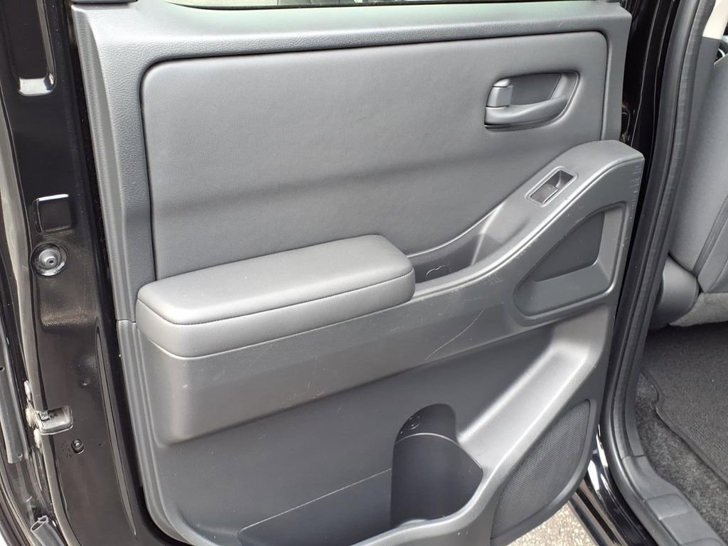 Used 2022 Nissan Frontier S w/ Technology Package image 23