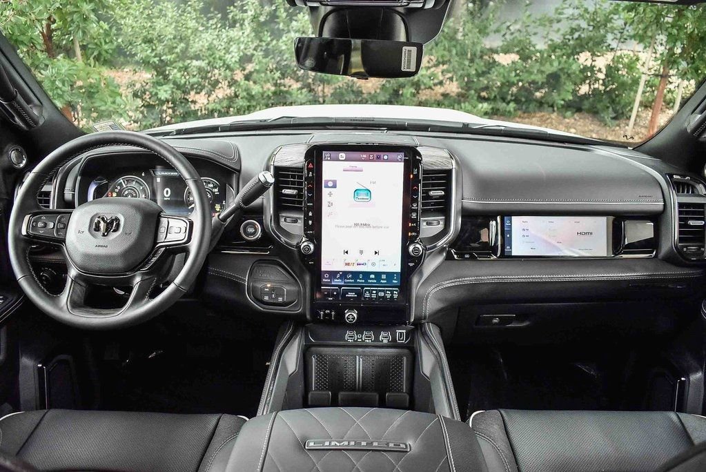 New 2026 RAM 2500 Limited image 12