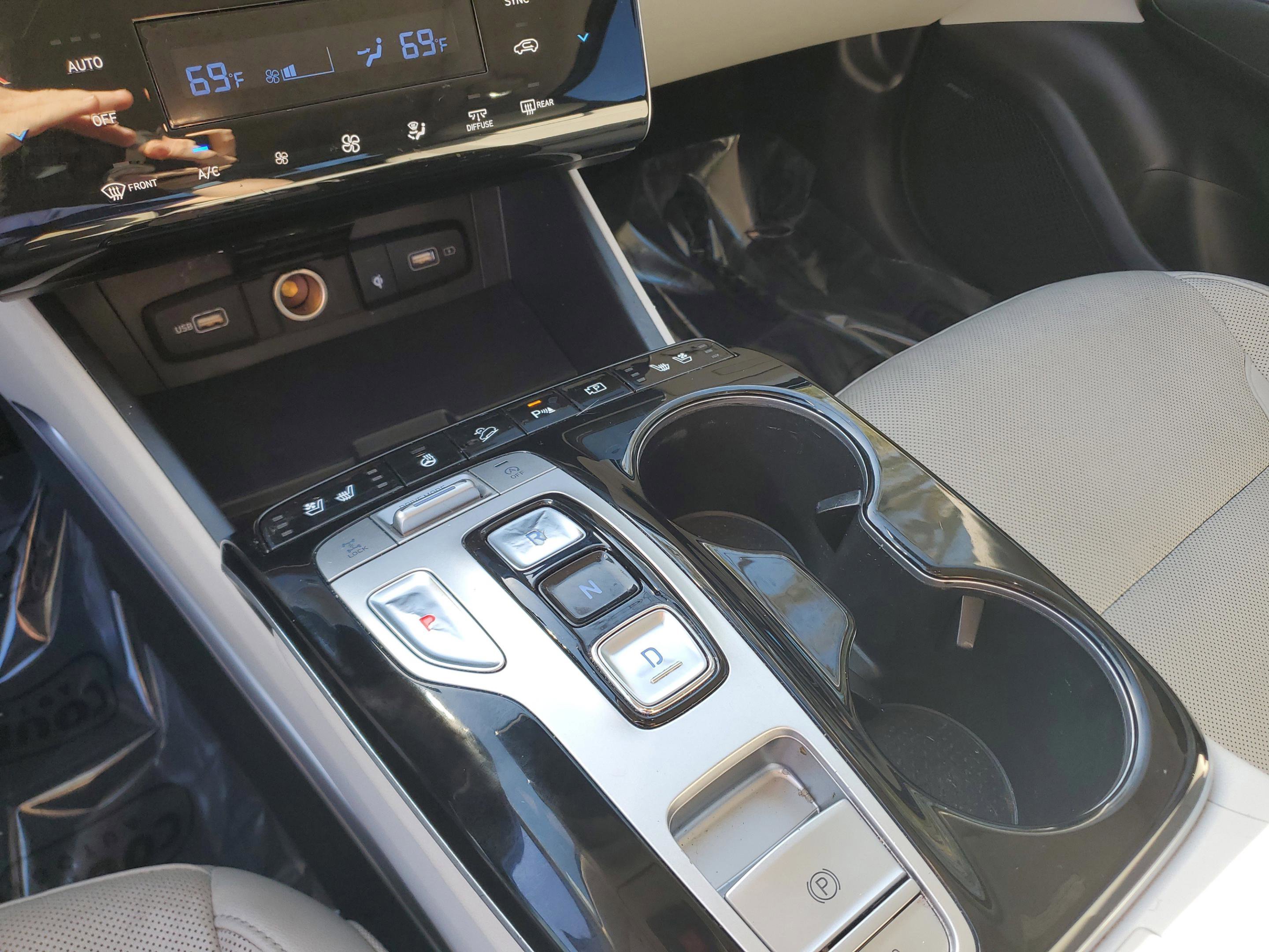 Used 2023 Hyundai Tucson Limited image 27