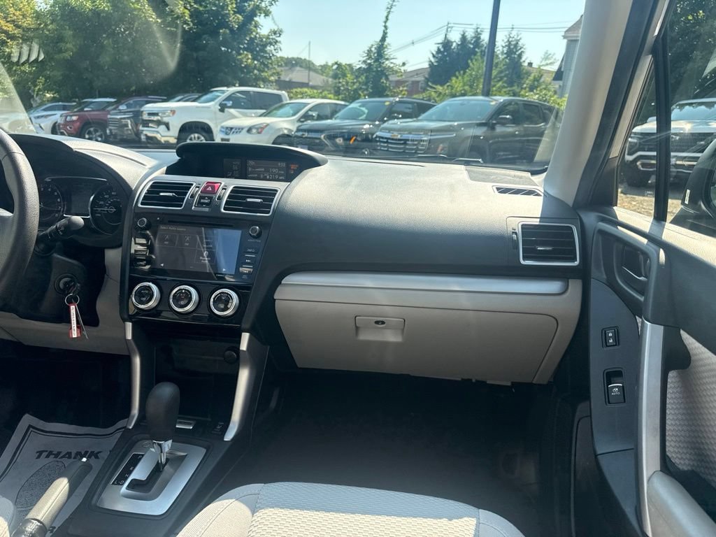 Used 2018 Subaru Forester 2.5i Premium AWD/4WD image 21