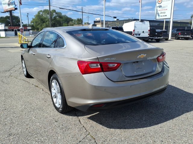 Used 2025 Chevrolet Malibu LT FWD image 7