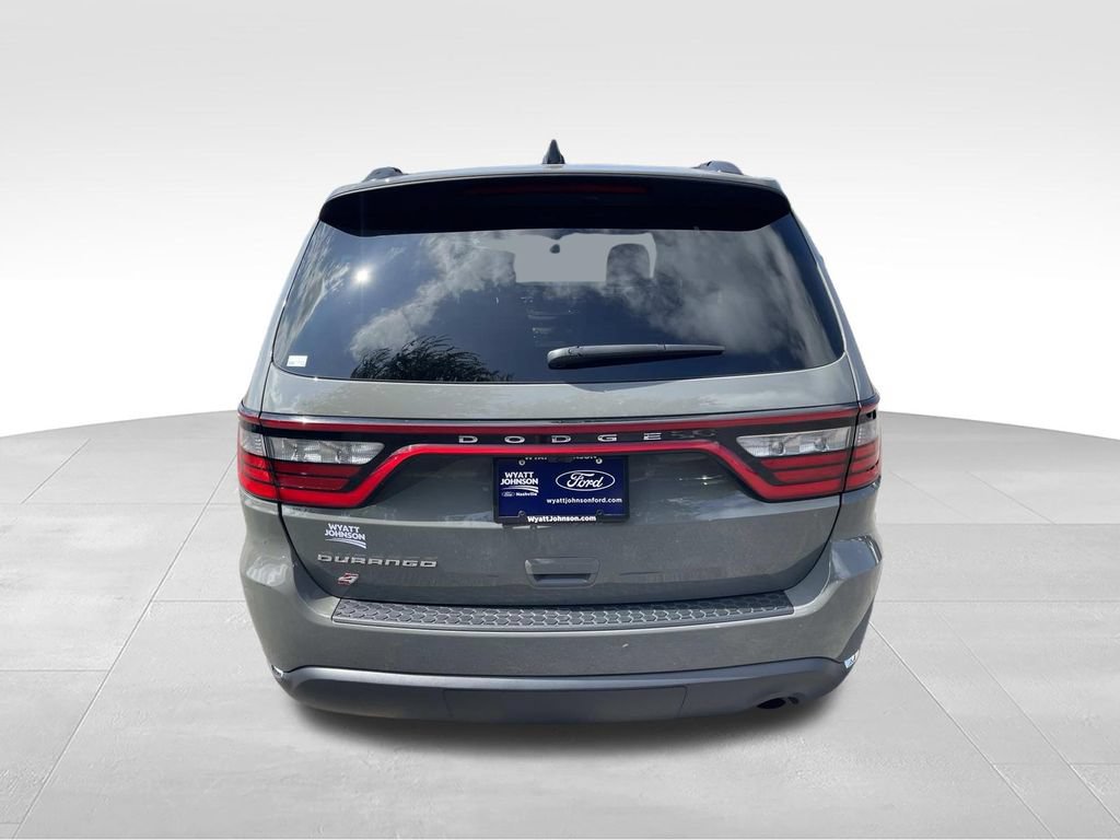 Used 2024 Dodge Durango SXT AWD/4WD image 5