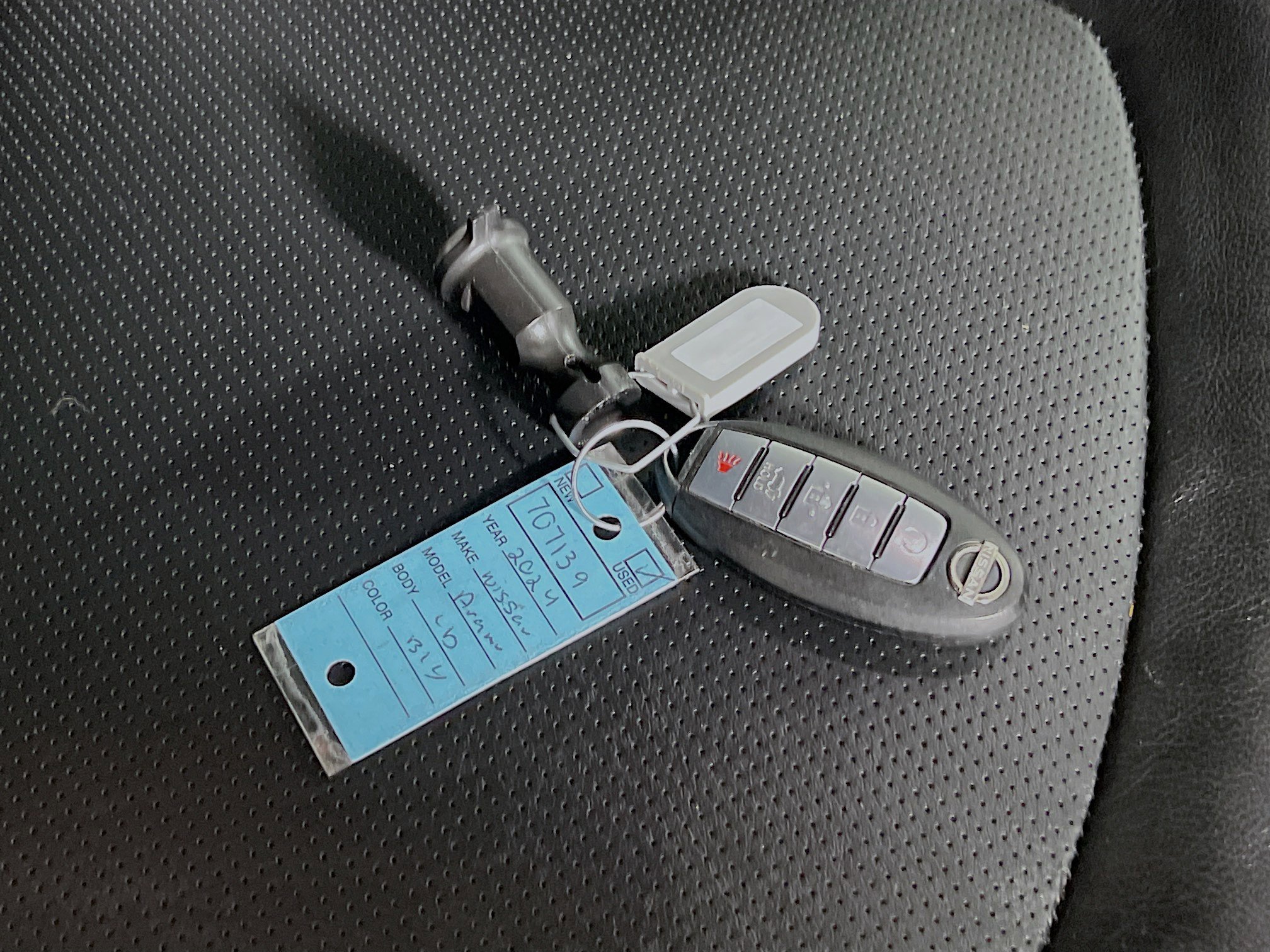 Used 2024 Nissan Armada SL image 36