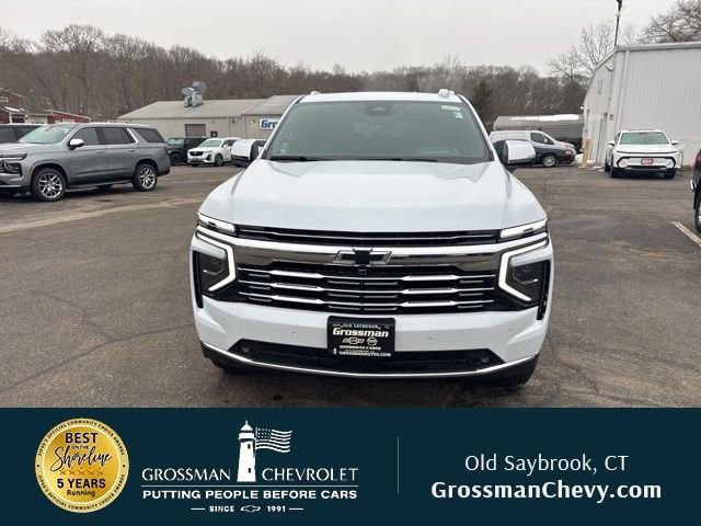 New 2026 Chevrolet Suburban Premier AWD/4WD image 3