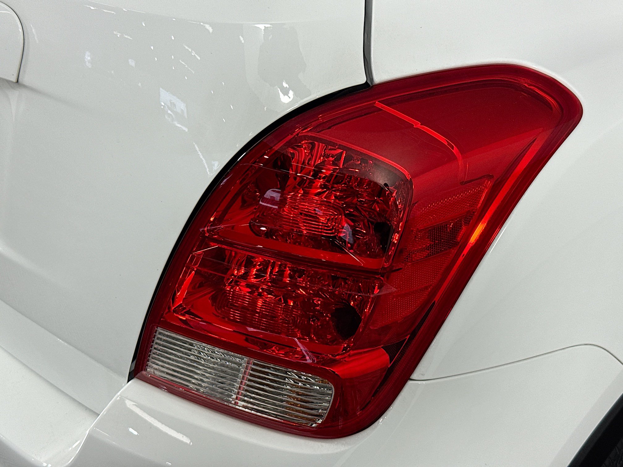Used 2020 Chevrolet Trax LS w/ Tint and Cruise Package FWD image 31