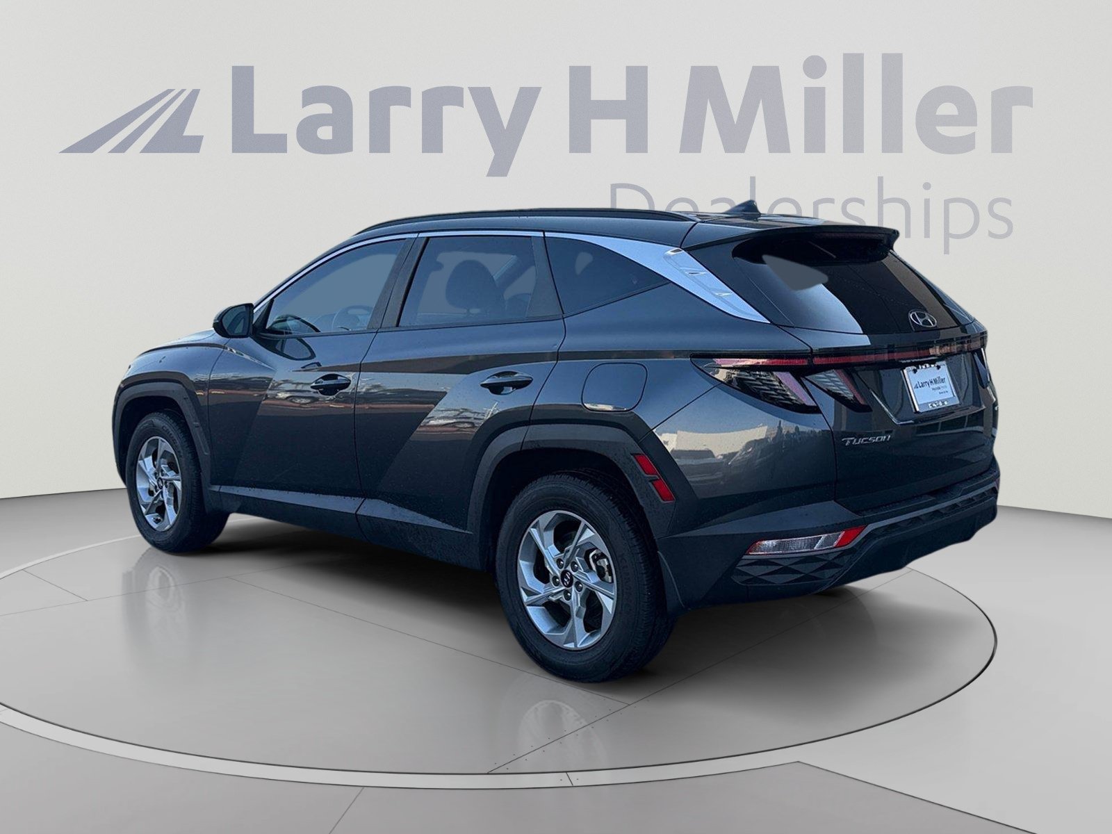 Used 2023 Hyundai Tucson SEL AWD/4WD image 3