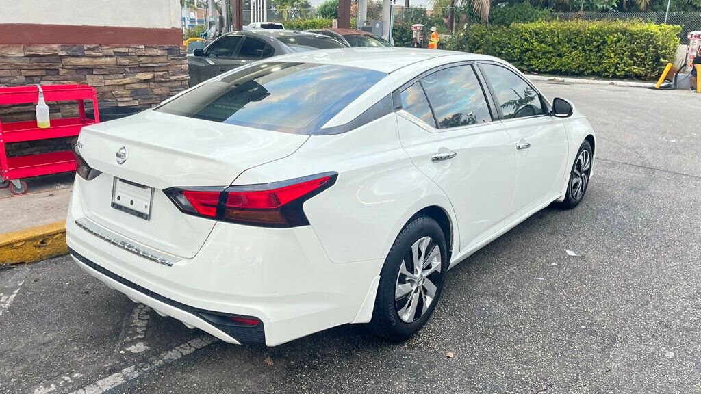 Used 2019 Nissan Altima 2.5 S image 12